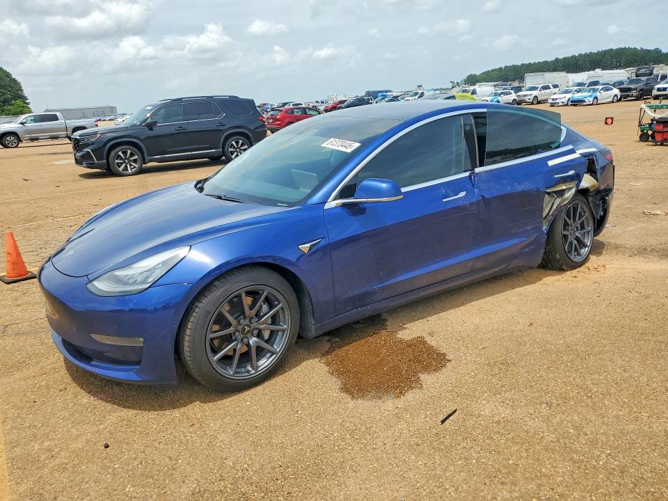 2020 Tesla Model 3 VIN 5YJ3E1EBXLF617684 — COPART salvage auction photo