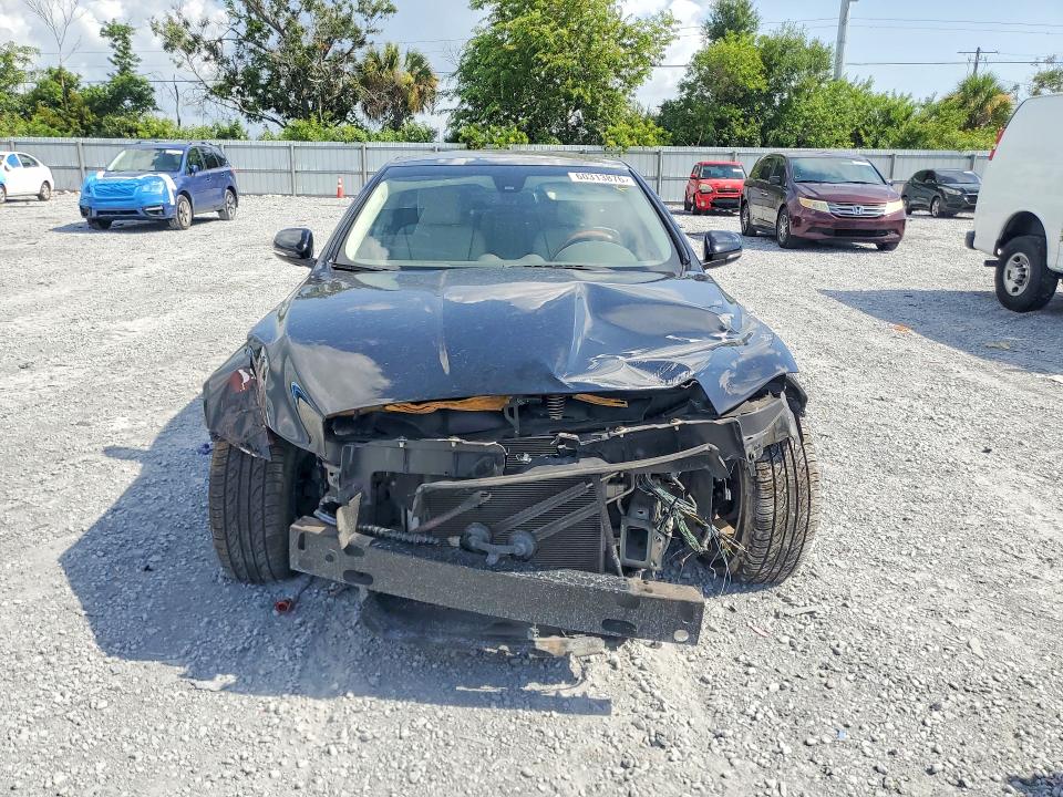2011 Jaguar Xj VIN SAJWA2GB8BLV01845 COPART salvage auction — FRONT END, Fl - Cert Of Title Slvg Rebuildable, sold $350 on 2026-07-31 (photo 5)