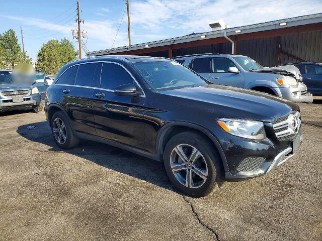 2017 Mercedes-benz Glc VIN WDC0G4KB0HF253212 COPART salvage auction — MINOR DENT/SCRATCHES, Co - Certificate Of Title (P), sold $8,100 on 2026-08-14 (photo 4)