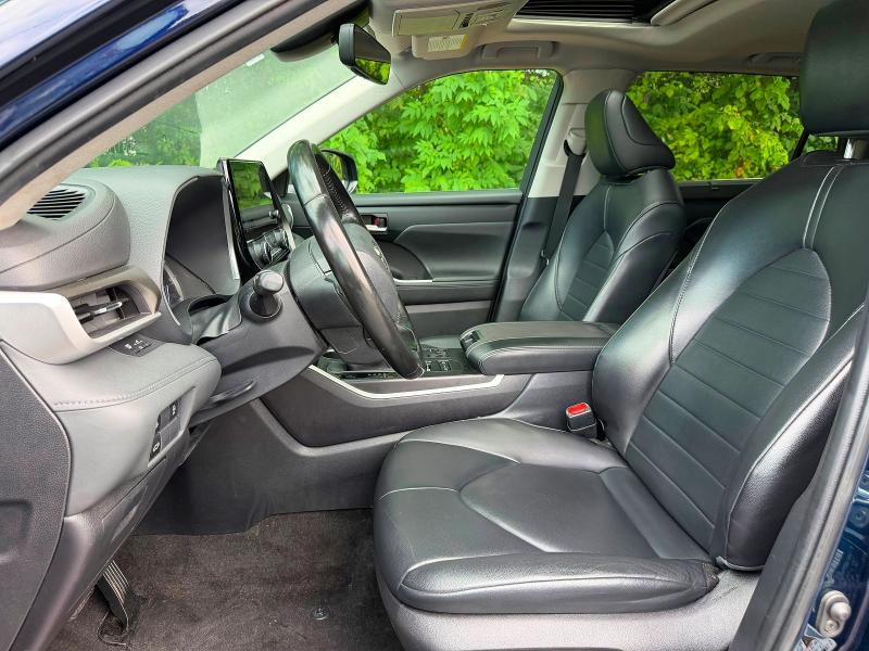 2023 Toyota Highlander VIN 5TDKDRBH3PS036776 COPART salvage auction — MINOR DENT/SCRATCHES, Md - Certificate Of Title, sold $18,600 on 2026-07-24 (photo 7)