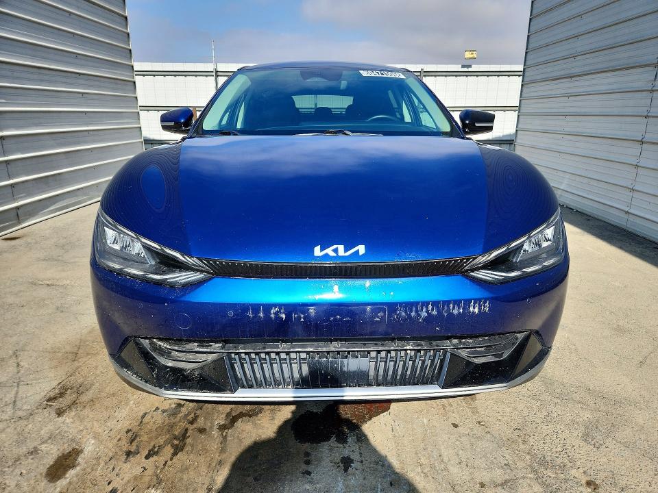 2023 Kia Ev6 VIN KNDC34LA4P5602526 COPART salvage auction — SIDE, CA - CERTIFICATE OF TITLE, sold $6,400 on 2026-07-22 (photo 5)