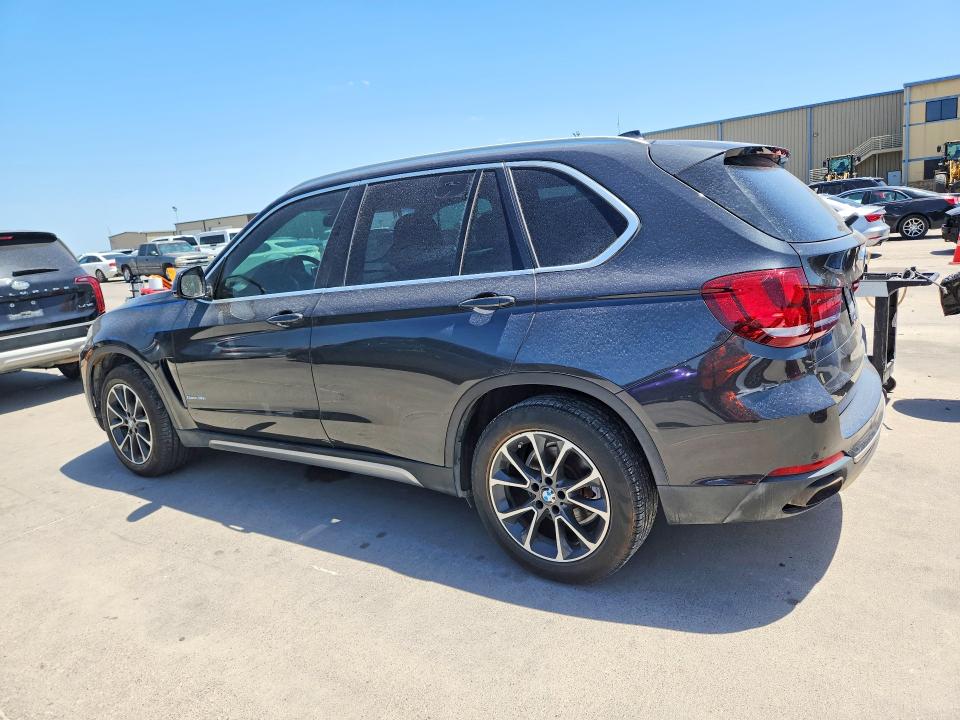 2018 BMW X5 VIN 5UXKR2C51J0Z22102 COPART salvage auction — MINOR DENT/SCRATCHES, Tx - Certificate Of Title, sold $6,900 on 2026-07-30 (photo 2)