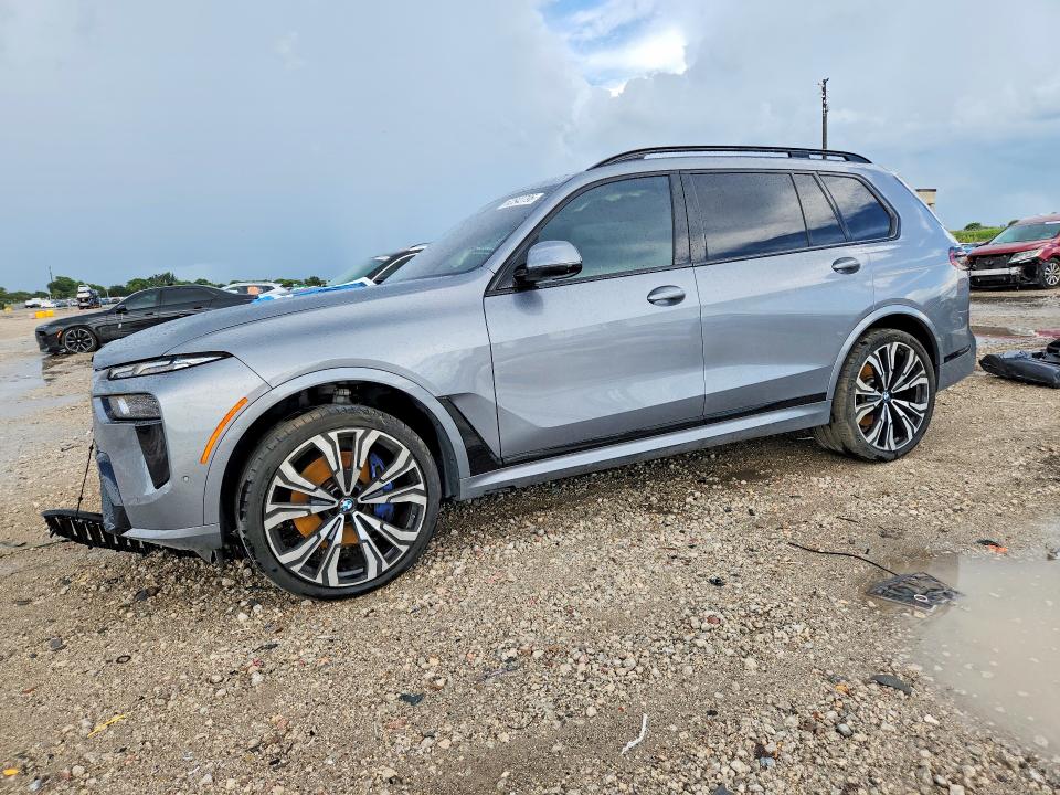 2023 BMW X7 VIN 5UX23EM04P9N98427 — COPART salvage auction photo