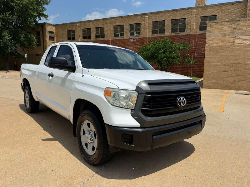 2016 Toyota Tundra VIN 5TFRM5F14GX099481 COPART salvage auction — MINOR DENT/SCRATCHES, OK - CERTIFICATE OF TITLE (P), sold $4,550 on 2026-07-27 (photo 1)