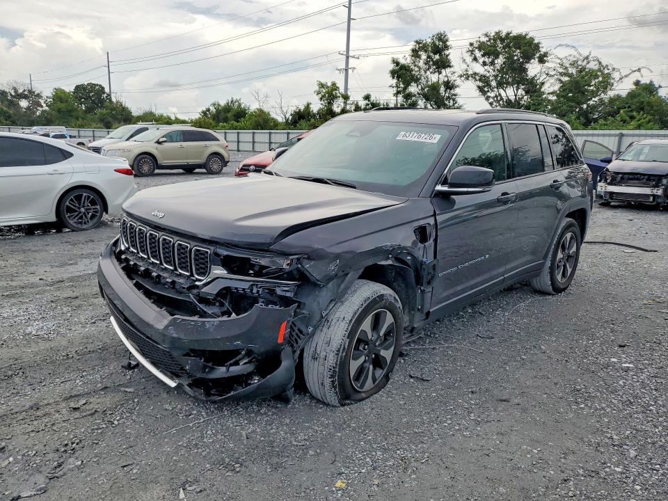 2024 Jeep Cherokee VIN 1C4RJYB65RC170953 — COPART salvage auction photo