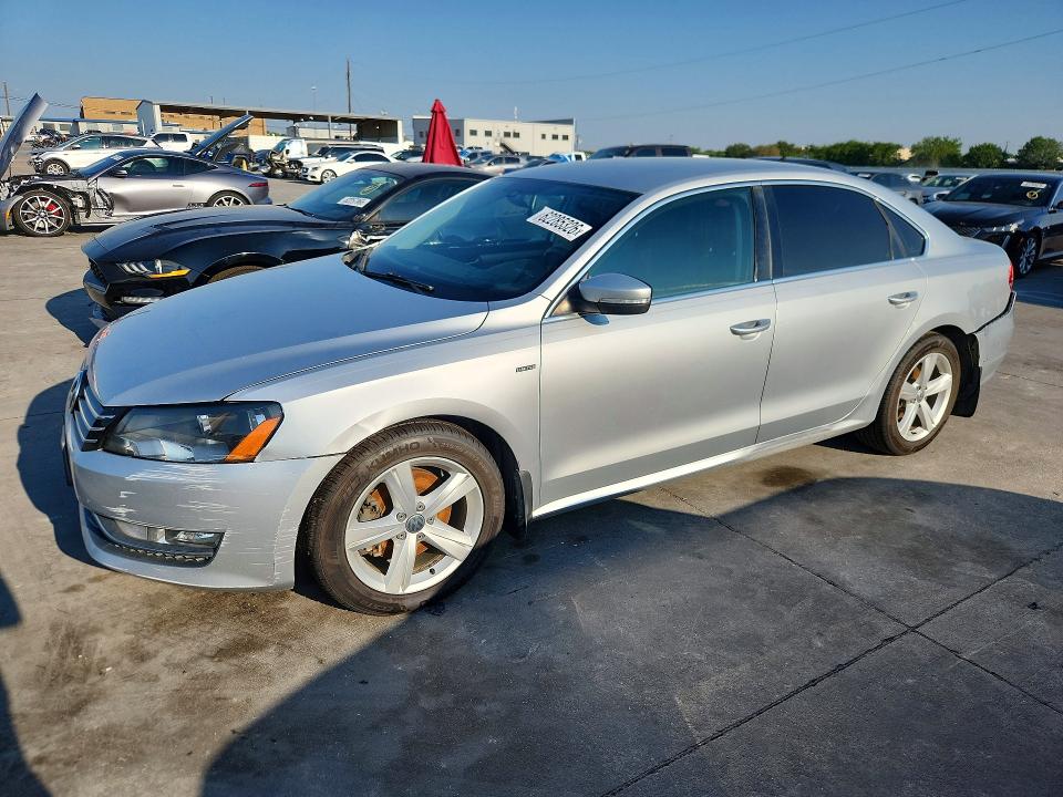 2015 Volkswagen Passat VIN 1VWAS7A35FC120140 COPART salvage auction — REAR END, Tx - Certificate Of Title, sold $900 on 2026-08-02 (photo 1)