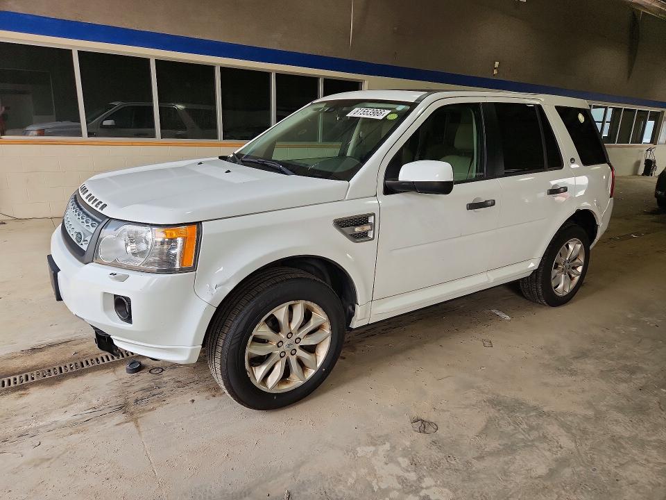 2011 Land rover Lr2 VIN SALFR2BN0BH222264 COPART salvage auction — MINOR DENT/SCRATCHES, Ma - Certificate Of Title, sold $250 on 2026-07-24 (photo 1)