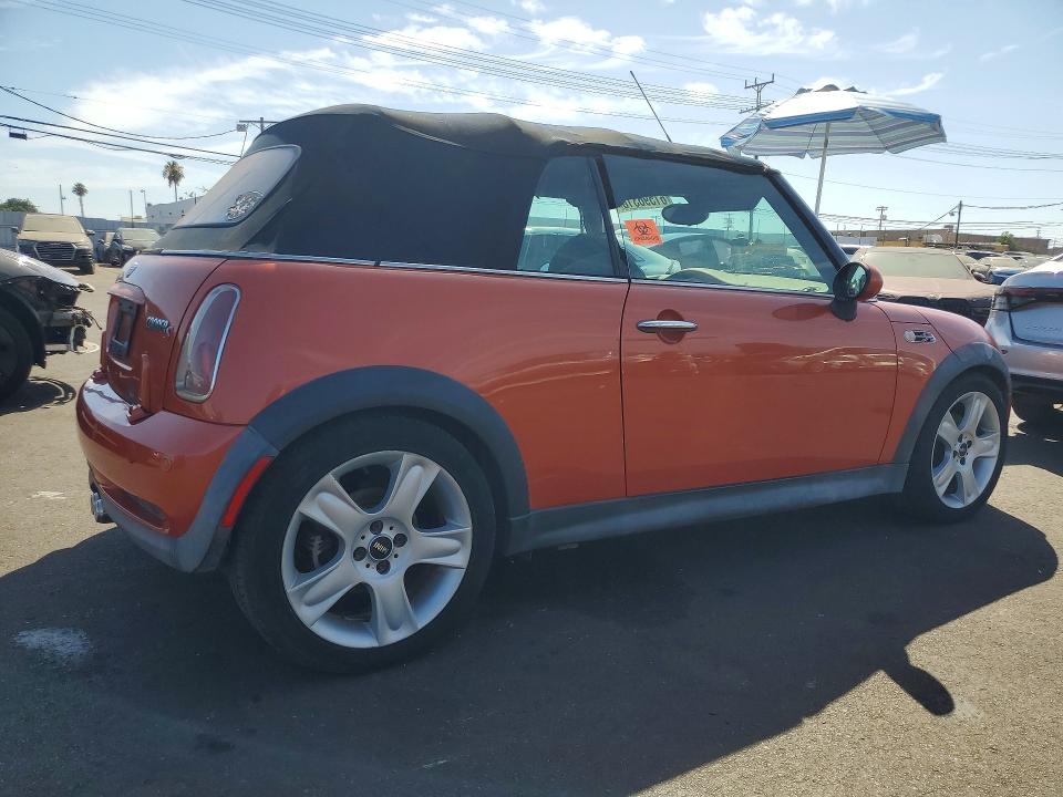 2006 Mini Cooper VIN WMWRH33586TK59185 COPART salvage auction — MINOR DENT/SCRATCHES, Ca - Salvage Certificate, sold $300 on 2026-07-29 (photo 3)