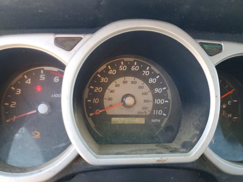 2004 Toyota 4runner VIN JTEBU14R640040967 COPART salvage auction — REAR END, CA - SALVAGE CERTIFICATE, sold $1,850 on 2026-07-16 (photo 9)