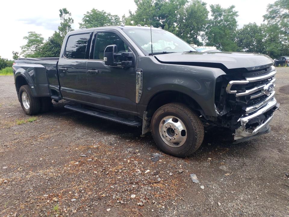 2026 Ford F-350 super duty VIN 1FT8W3DN4TEC25361 COPART salvage auction — FRONT END, NJ - CERT OF TITLE-SALVAGE, sold $22,200 on 2026-07-30 (photo 4)