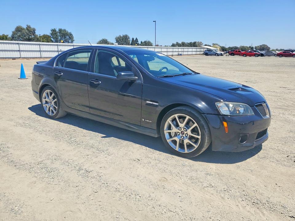 2009 Pontiac G8 VIN 6G2EP57W39L302362 COPART salvage auction — NORMAL WEAR, Ca - Salvage Certificate, sold $4,200 on 2026-07-30 (photo 4)