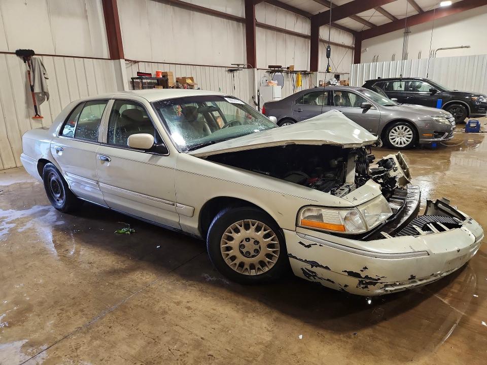 2003 Mercury Grand marquis VIN 2MEFM74W83X666016 COPART salvage auction — FRONT END, PA - CERTIFICATE OF SALVAGE, sold $400 on 2026-07-31 (photo 4)