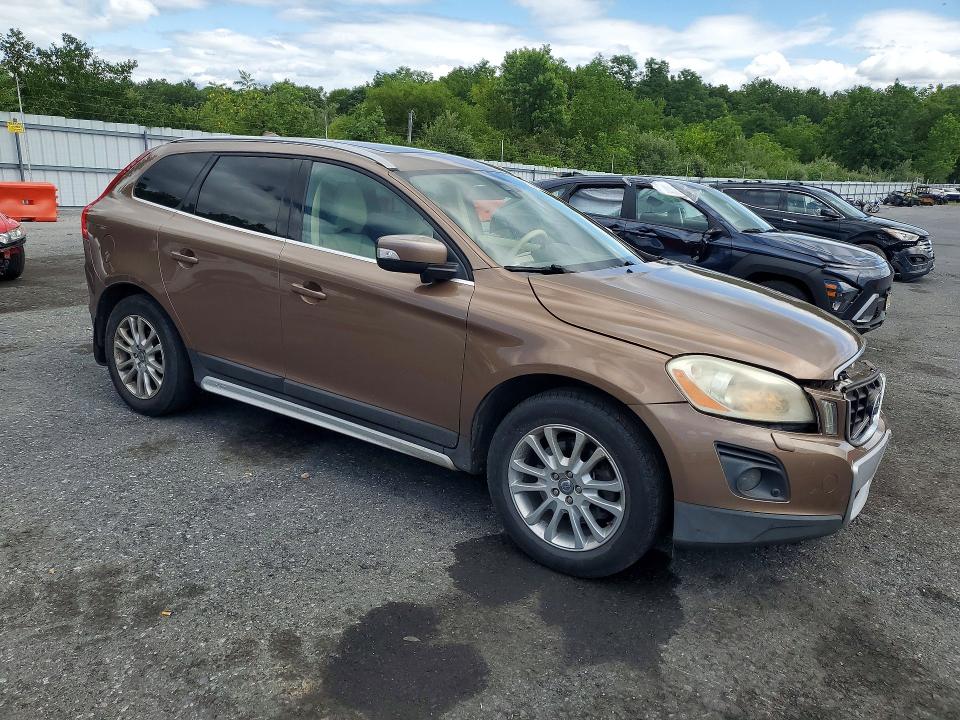 2010 Volvo Xc60 VIN YV4992DZ5A2074082 COPART salvage auction — FRONT END, PA - CERTIFICATE OF SALVAGE, sold $400 on 2026-08-04 (photo 4)
