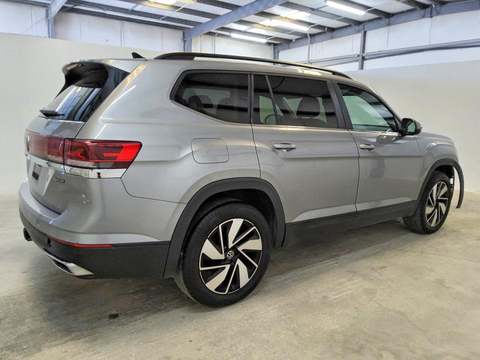 2025 Volkswagen Atlas VIN 1V2HR2CA9SC530816 COPART salvage auction — FRONT END, MN - CERTIFICATE OF TITLE, sold $18,400 on 2026-08-03 (photo 3)