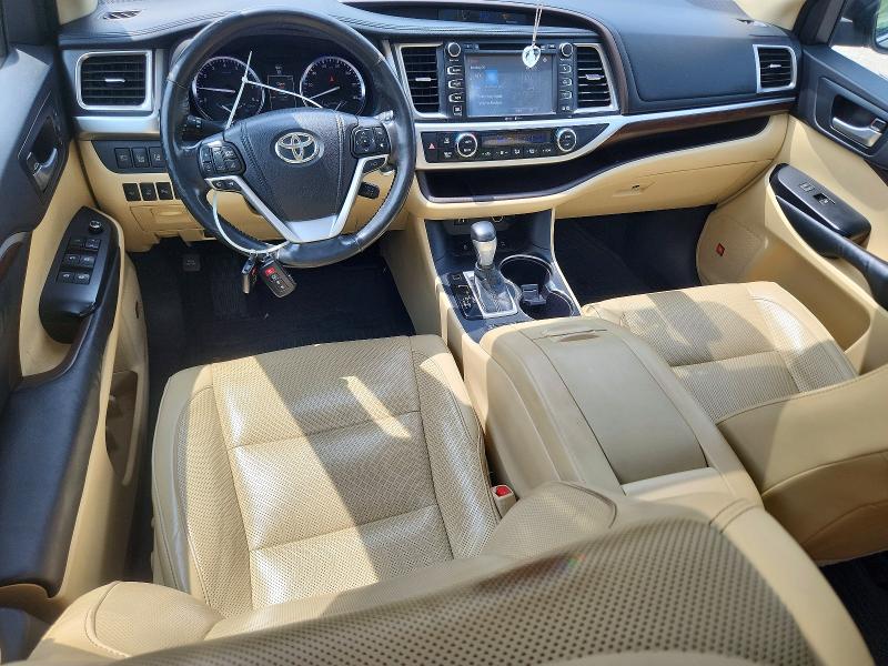 2015 Toyota Highlander VIN 5TDDKRFH5FS099451 COPART salvage auction — MINOR DENT/SCRATCHES, Oh - Cert Of Title-Salvage, sold $3,350 on 2026-07-29 (photo 8)
