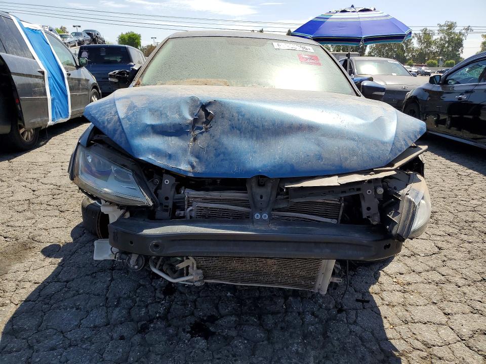2017 Volkswagen Jetta VIN 3VWDB7AJ2HM292235 COPART salvage auction — FRONT END, Salvage Title, sold $250 on 2026-07-23 (photo 5)