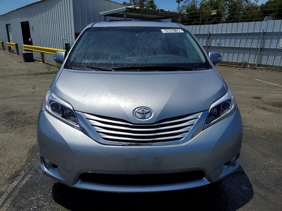 2017 Toyota Sienna VIN 5TDDZ3DCXHS186152 COPART salvage auction — MINOR DENT/SCRATCHES, CA - CERTIFICATE OF TITLE (P), sold $11,500 on 2026-07-21 (photo 5)