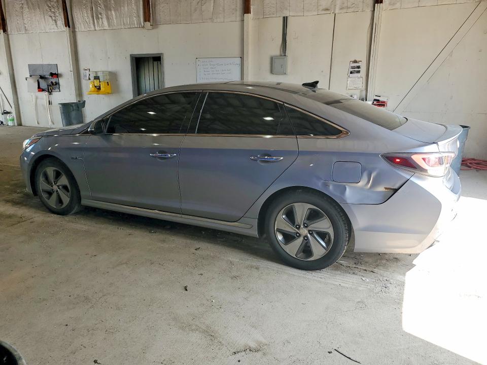 2016 Hyundai VIN KMHE34L17GA008976 COPART salvage auction — REAR END, Ky - Certificate Of Title, sold $875 on 2026-07-27 (photo 2)