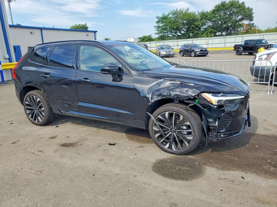 2026 Volvo Xc60 VIN YV4M12RM8T1464956 COPART salvage auction — FRONT END, Mn - Certificate Of Title, sold $4,300 on 2026-07-27 (photo 4)