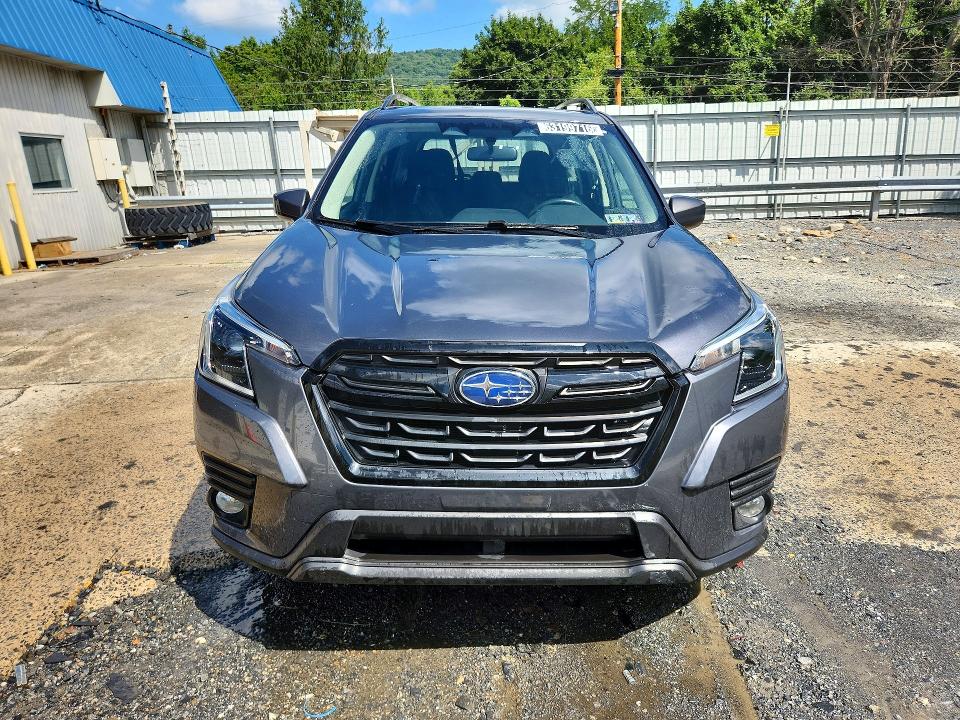 2023 Subaru Forester VIN JF2SKADC9PH514732 COPART salvage auction — REAR END, Pa - Cert Of Title, sold $12,800 on 2026-09-29 (photo 5)