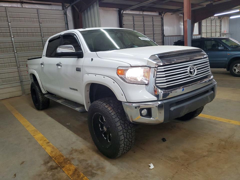 2017 Toyota Tundra VIN 5TFHW5F10HX642770 COPART salvage auction — REAR END, NC - SALVAGE CERTIFICATE OF TITLE, sold $17,900 on 2026-07-29 (photo 4)