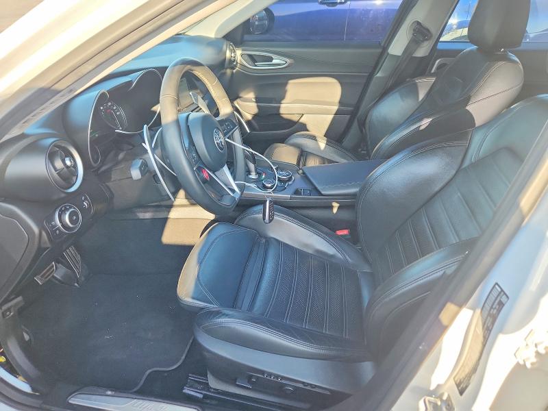 2017 Alfa romeo Giulia VIN ZARFAEEN9H7555238 COPART salvage auction — MINOR DENT/SCRATCHES, Tn - Salvage Certificate (P), sold $2,100 on 2026-08-03 (photo 7)