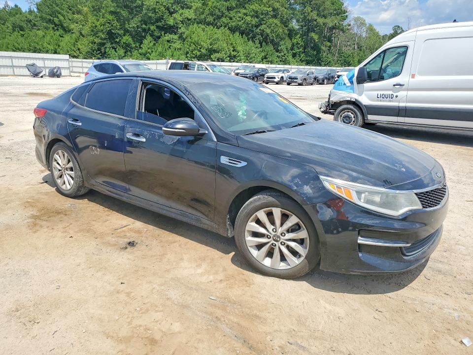 2017 Kia Optima VIN 5XXGT4L33HG124793 COPART salvage auction — MINOR DENT/SCRATCHES, Sc - Certificate Of Title (P), sold $2,750 on 2026-07-21 (photo 4)
