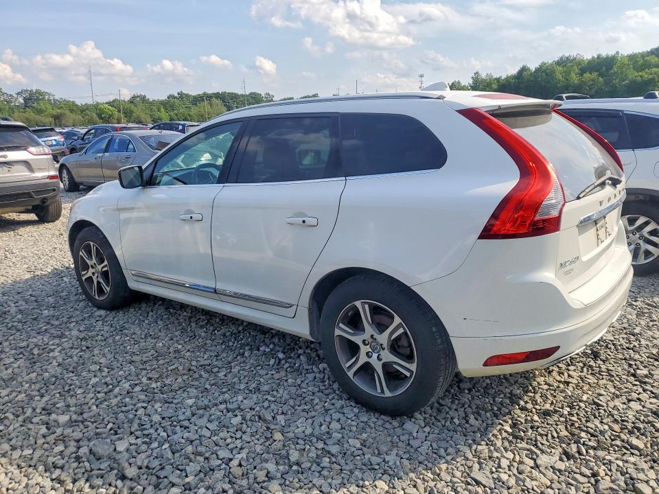 2015 Volvo Xc60 VIN YV4902RC8F2571598 COPART salvage auction — FRONT END, Ma - Certificate Of Title, sold $1,550 on 2026-07-23 (photo 2)