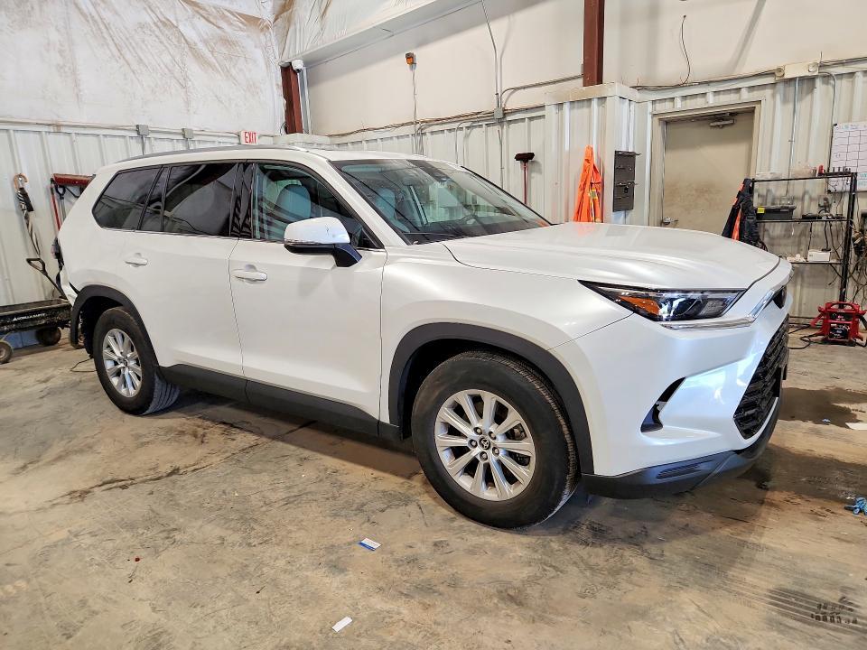 2024 Toyota Highlander VIN 5TDAAAB51RS047810 COPART salvage auction — REAR END, Wi - Cert Of Title-Claim Paid, sold $25,250 on 2026-07-22 (photo 4)