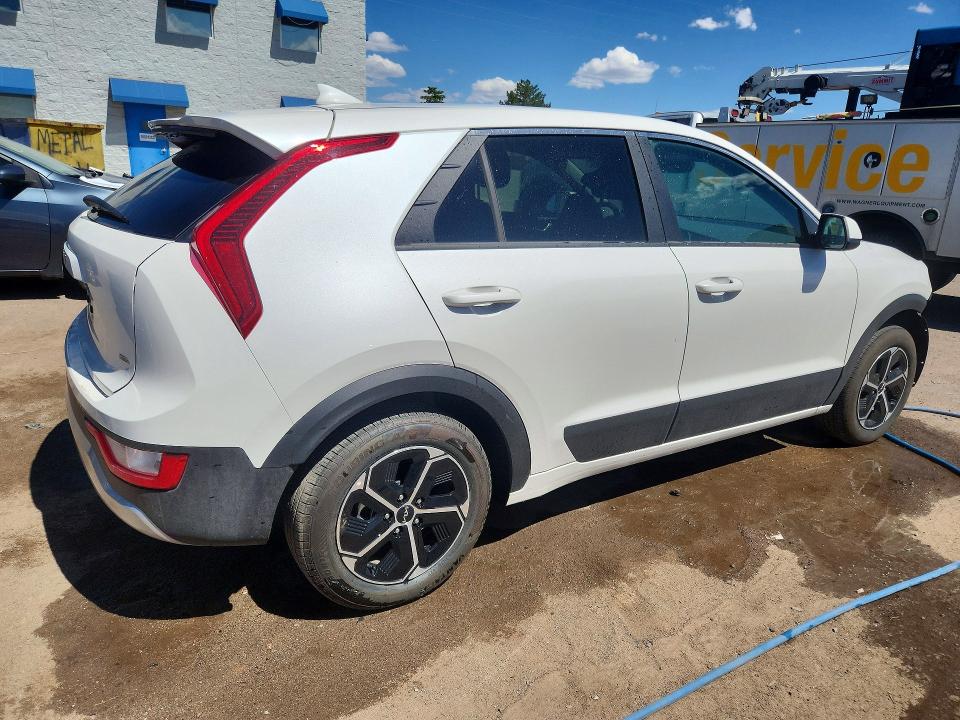 2026 Kia Niro VIN KNDCP3LE6T5322781 COPART salvage auction — FRONT END, NM - CERTIFICATE OF TITLE, sold $6,500 on 2026-07-15 (photo 3)