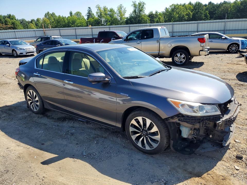 2017 Honda Accord VIN JHMCR6F58HC012981 COPART salvage auction — FRONT END, Va - Cert Of Title - Salvage, sold $2,050 on 2026-07-31 (photo 4)