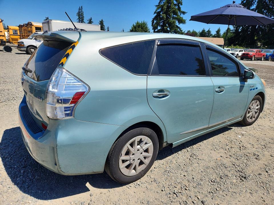 2013 Toyota Prius VIN JTDZN3EU3D3272522 COPART salvage auction — FRONT END, WA - BILL OF SALE, sold $125 on 2026-07-28 (photo 3)