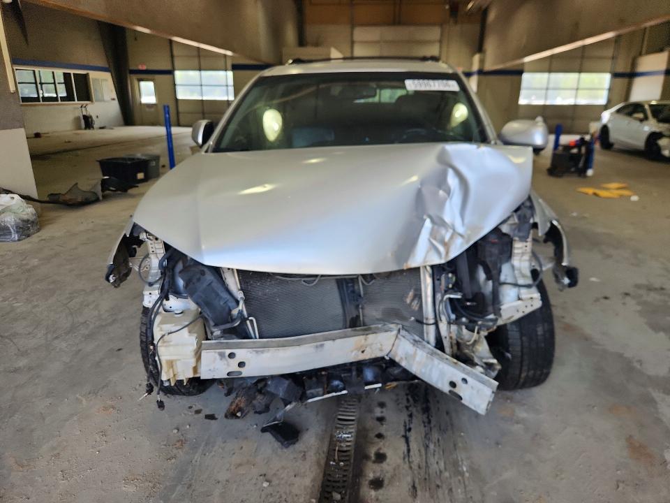 2011 Toyota Highlander VIN 5TDZK3EH1BS047958 COPART salvage auction — FRONT END, VA - CERT OF TITLE - SALVAGE, sold $1,450 on 2026-07-31 (photo 5)