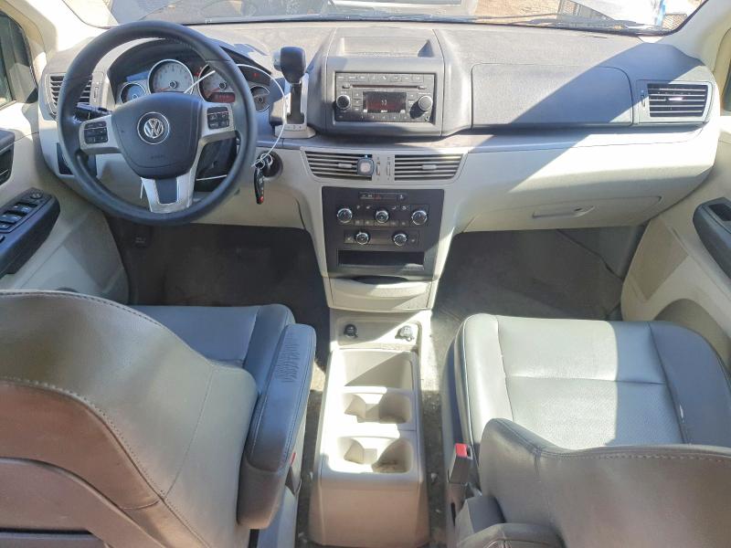 2012 Volkswagen Routan VIN 2C4RVABG2CR276327 COPART salvage auction — NORMAL WEAR, Co - Dis/Dlr/Exp Only Clean Title, sold $450 on 2026-08-05 (photo 8)