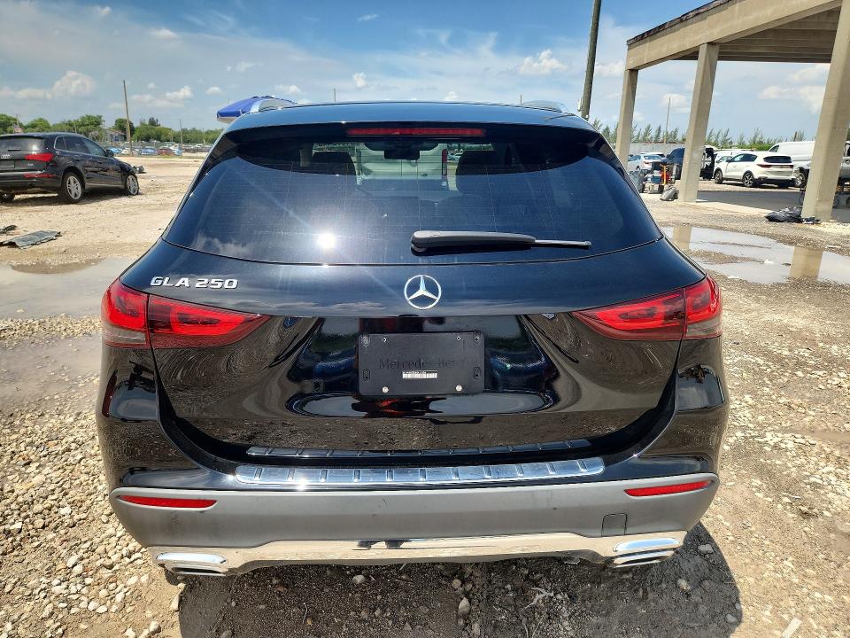2022 Mercedes-benz Gla-klasse VIN W1N4N4GB0NJ411894 COPART salvage auction — SIDE, Fl - Cert Of Title Slvg Rebuildable, sold $2,100 on 2026-07-30 (photo 6)