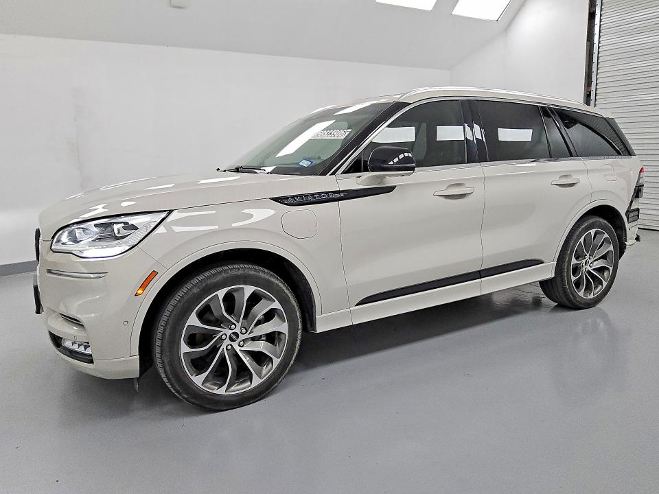 2023 Lincoln Aviator VIN 5LMYJ8XY1PNL01747 — COPART salvage auction photo