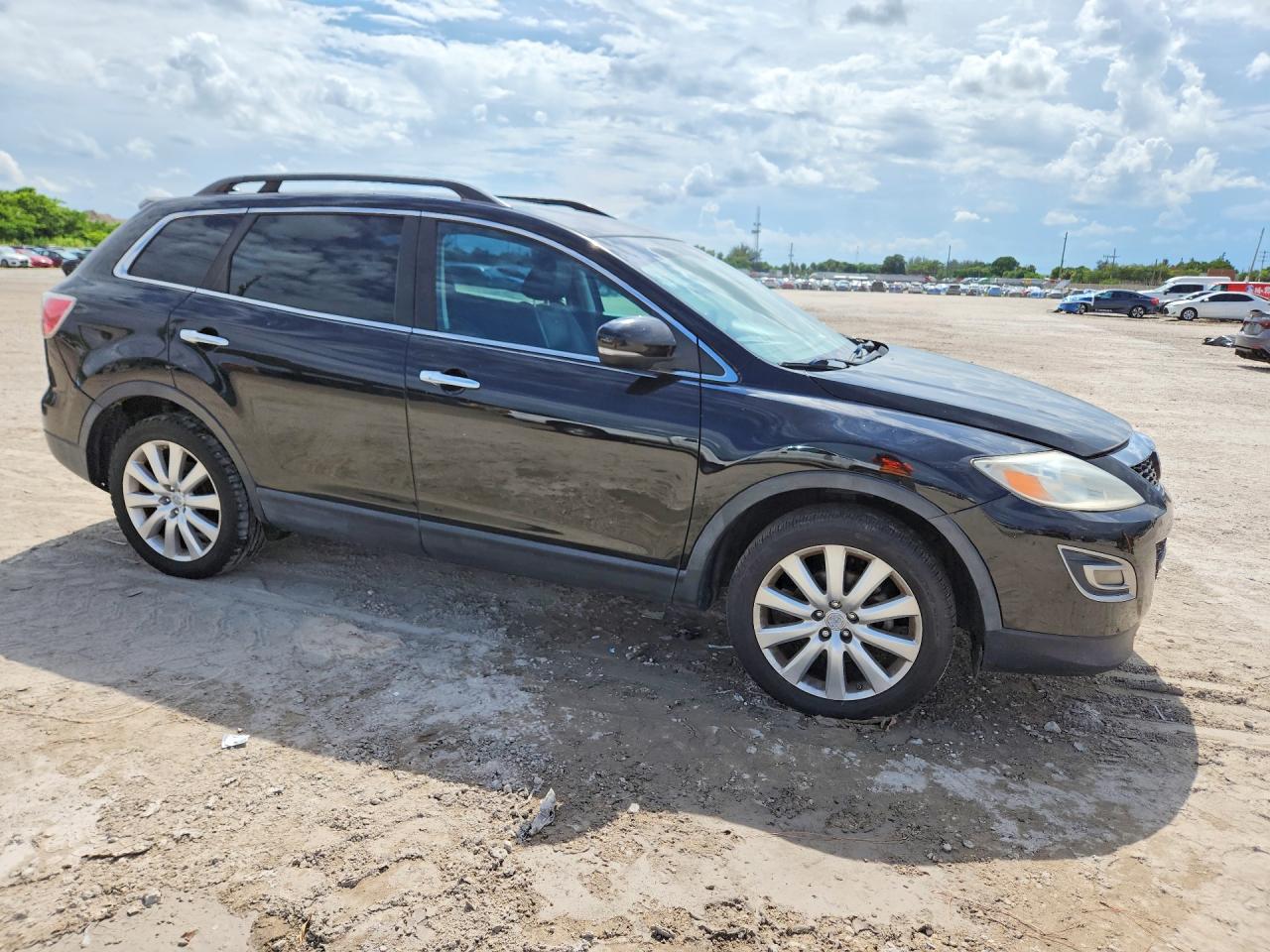 2010 Mazda Cx-9 VIN JM3TB2MA2A0208203 COPART salvage auction — Minor Dent/Scratches, Ct - Clean Title, sold $275 on 2026-09-17 (photo 4)