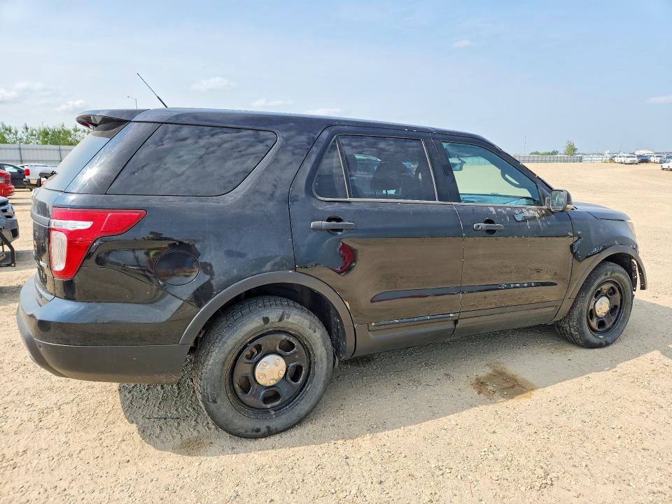 2015 Ford Explorer VIN 1FM5K8AR1FGC17970 COPART salvage auction — VANDALISM, Salvage Title, sold $825 on 2026-08-20 (photo 3)