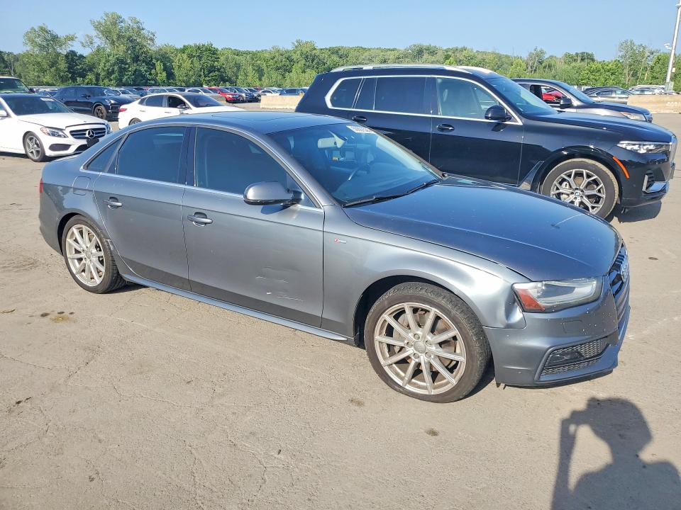 2016 Audi A4 VIN WAUFFAFL8GN000774 COPART salvage auction — MINOR DENT/SCRATCHES, Nj - Certificate Of Title, sold $475 on 2026-07-21 (photo 4)