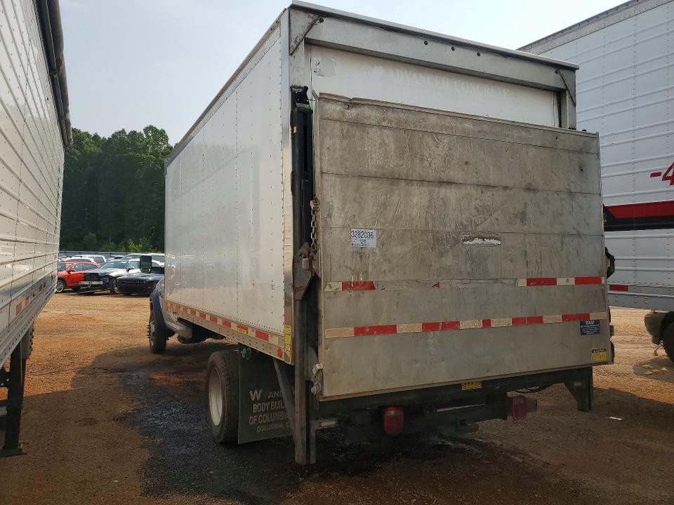 2016 Ram 5500 VIN 3C7WRMDL7GG208882 COPART salvage auction — MINOR DENT/SCRATCHES, Sc - Dealer Only Clean Title, sold $10,300 on 2026-09-02 (photo 2)