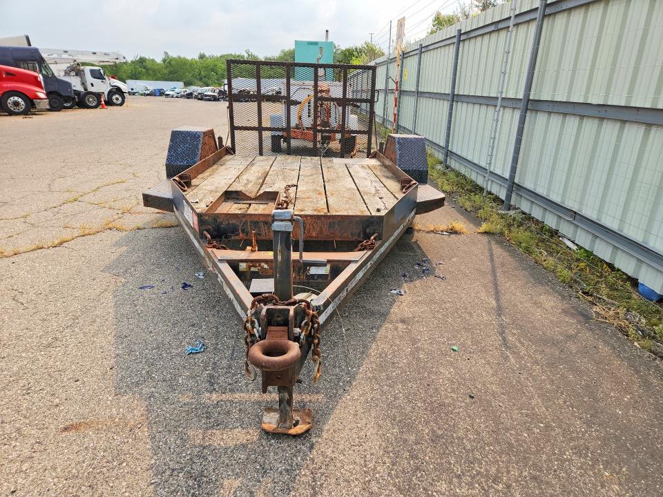 2011 Unknown VIN 1T9BU1219BW940056 COPART salvage auction — MINOR DENT/SCRATCHES, MI - CERTIFICATE OF TITLE, sold $400 on 2026-09-08 (photo 5)