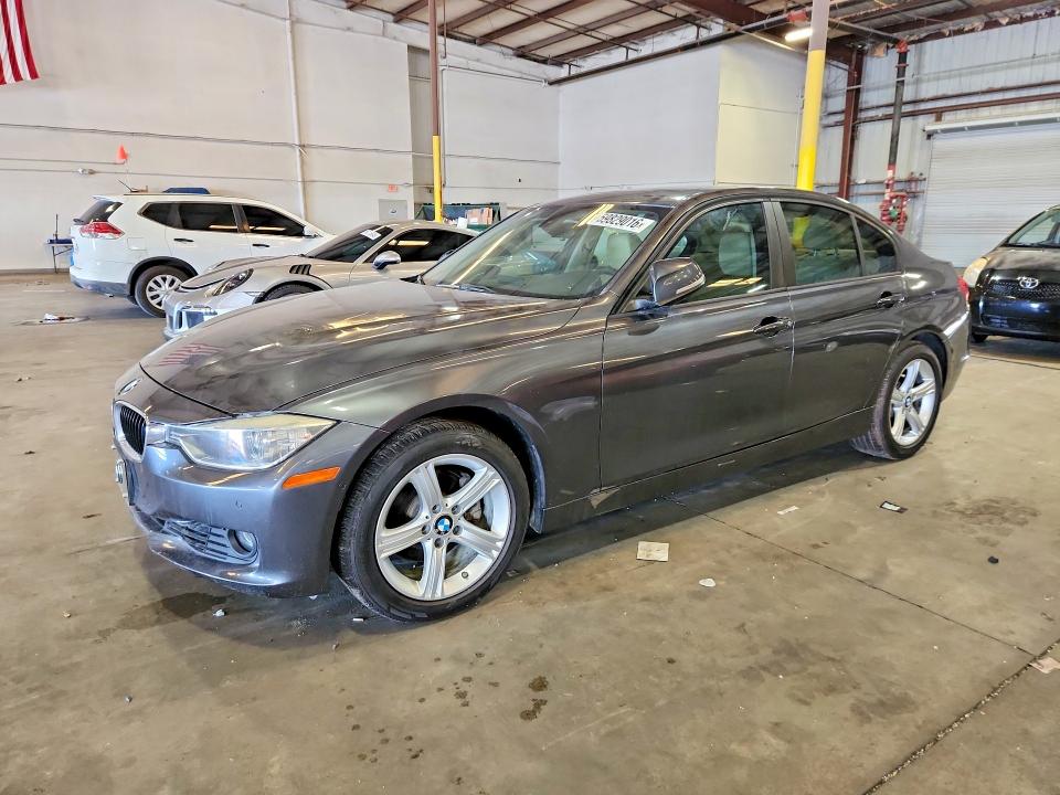 2015 BMW 3 series VIN WBA3B5C59FF961484 COPART salvage auction — ENGINE BURN, Fl - Cert Of Title Slvg Rebuildable, sold $275 on 2026-07-15 (photo 1)