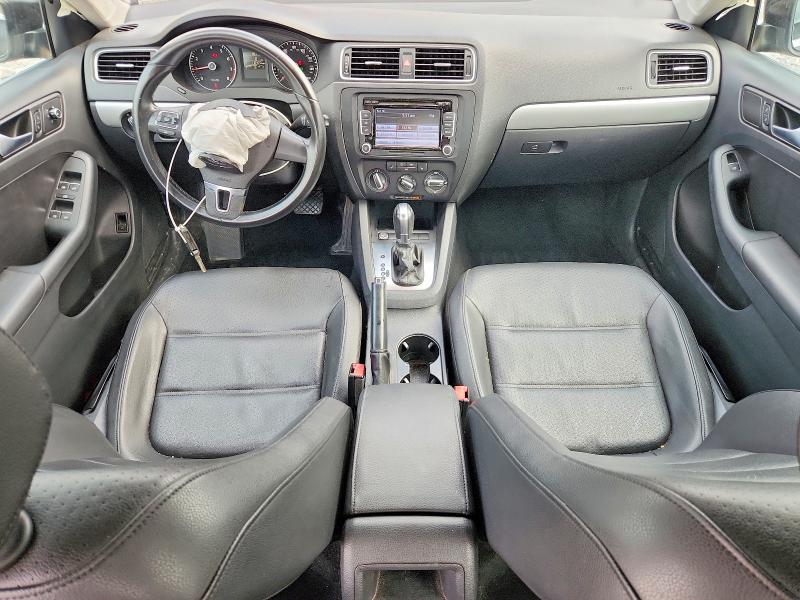 2014 Volkswagen Jetta VIN 3VWD17AJ3EM432890 COPART salvage auction — FRONT END, Salvage Title, sold $650 on 2026-07-31 (photo 8)