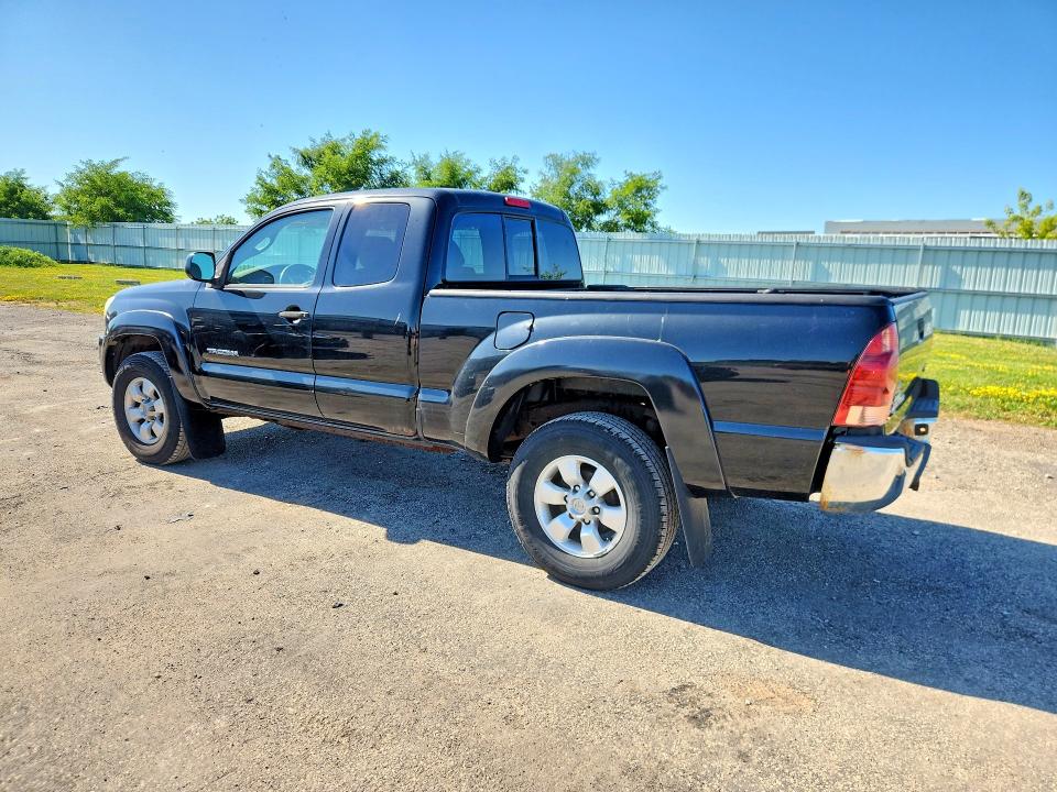 2008 Toyota Tacoma VIN 5TEUX42N38Z559924 COPART salvage auction — HAIL, WI - CERTIFICATE OF TITLE, sold $1,550 on 2026-07-21 (photo 2)