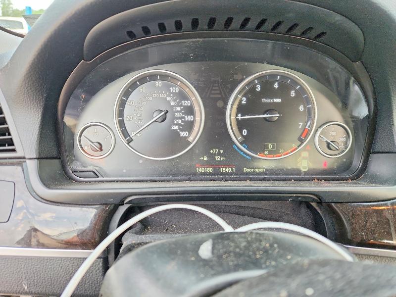 2015 BMW 5er VIN WBA5A7C59FD627877 COPART salvage auction — MINOR DENT/SCRATCHES, VA - CERTIFICATE OF TITLE, sold $250 on 2026-07-28 (photo 9)