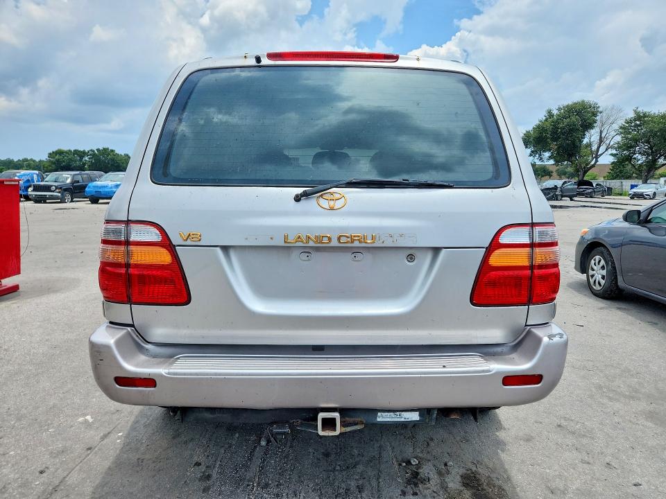 1999 Toyota Land cruiser VIN JT3HT05J5X0027141 COPART salvage auction — MINOR DENT/SCRATCHES, FL - CERTIFICATE OF TITLE (P), sold $3,750 on 2026-07-30 (photo 6)