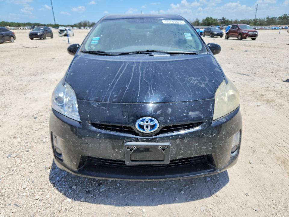 2011 Toyota Prius VIN JTDKN3DU2B1477728 COPART salvage auction — VANDALISM, TX - SALVAGE VEHICLE TITLE, sold $1,150 on 2026-07-23 (photo 5)