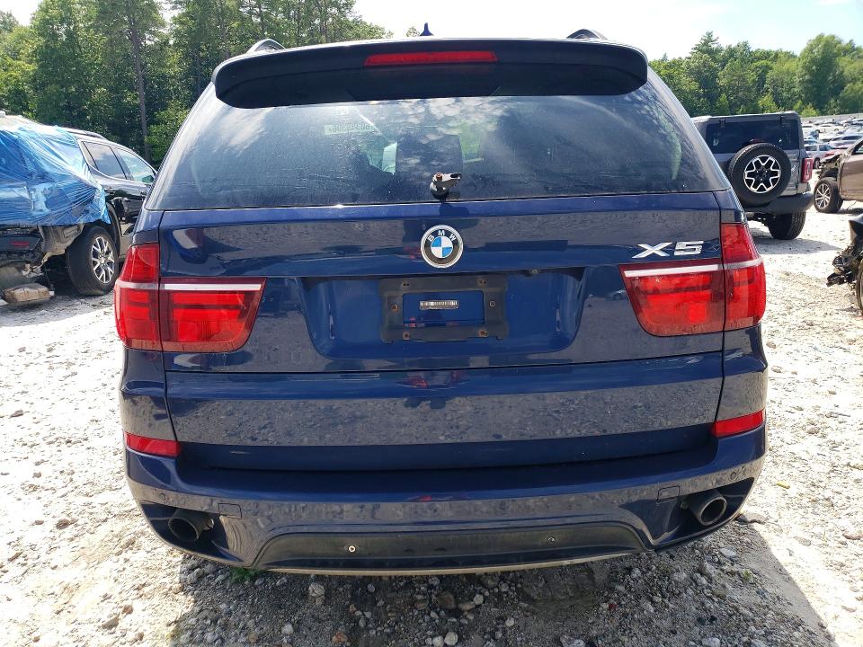 2011 BMW X5 VIN 5UXZV4C52BL408216 COPART salvage auction — UNDERCARRIAGE, NY - CERT OF TITLE-REBUILT, sold $375 on 2026-07-22 (photo 6)