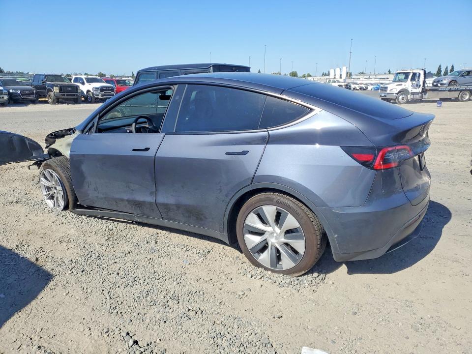 2023 Tesla Model y VIN 7SAYGDEE8PF966878 COPART salvage auction — FRONT END, Salvage Title, sold $13,300 on 2026-07-14 (photo 2)