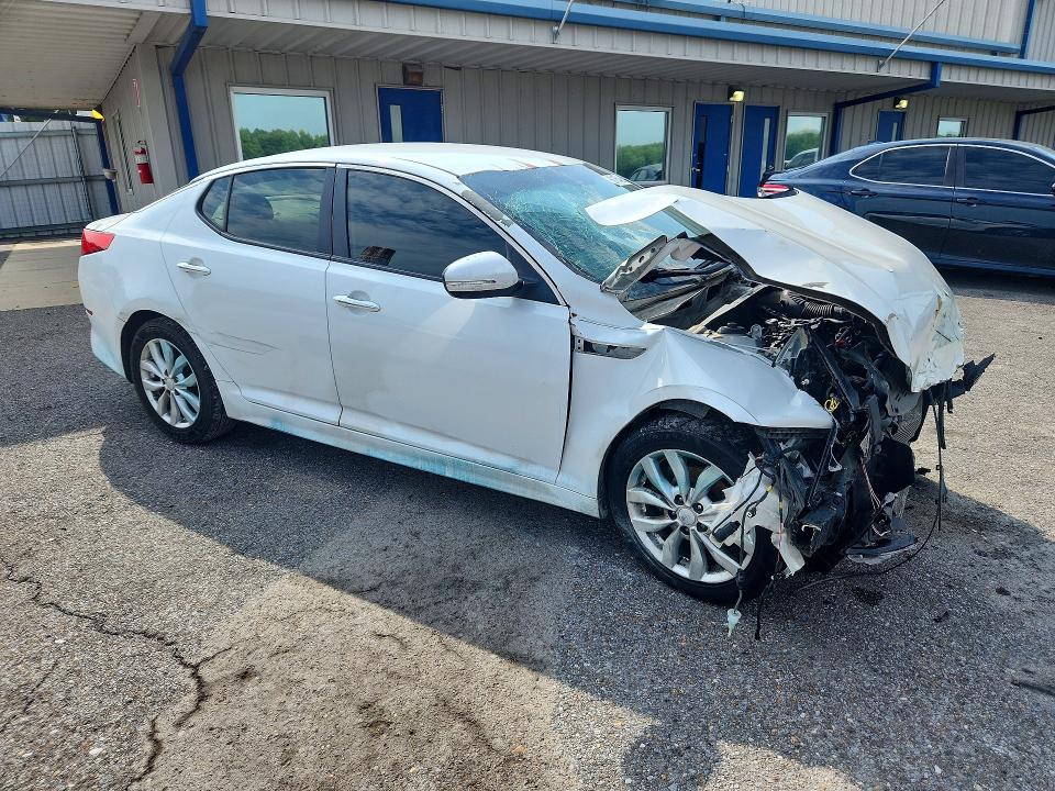 2015 Kia Optima VIN 5XXGM4A70FG399926 COPART salvage auction — FRONT END, MS - CERT OF TITLE-SALVAGED, sold $30 on 2026-07-30 (photo 4)